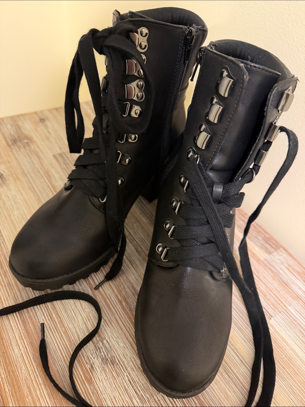 MIA Annamaria lace up combat boots